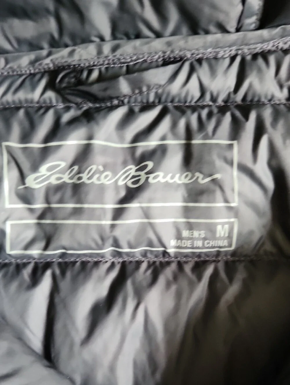 Eddie Bauer, Mens Black Hooded Down Puffer Jacket, Sz Medium - Picture 3 of 14